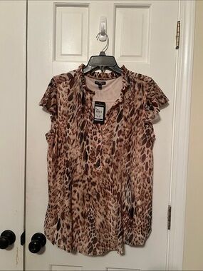 Ava & Grace Brown and Tan Animal-Print Flutter Sleeve Blouse